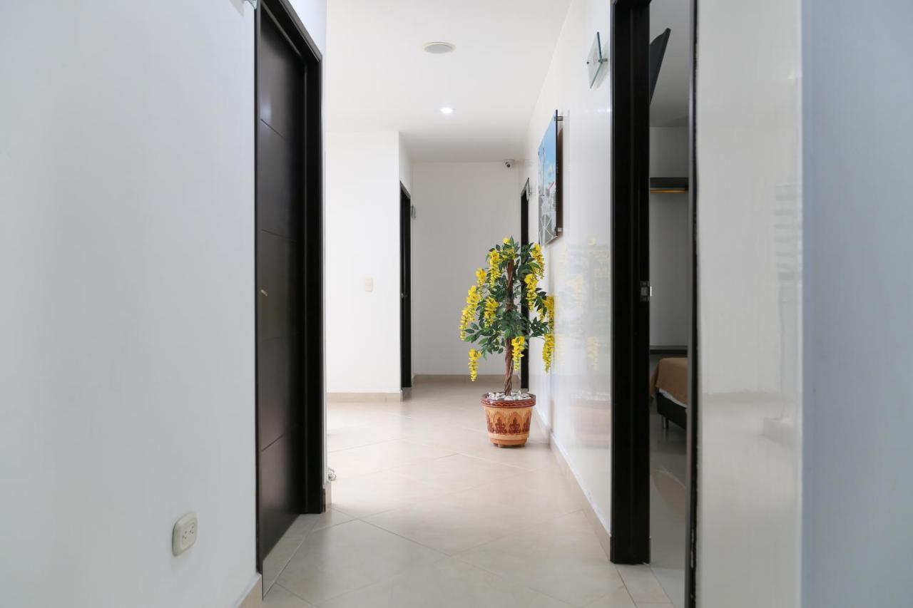 בוקארמנגה La Pera Hotel מראה חיצוני תמונה