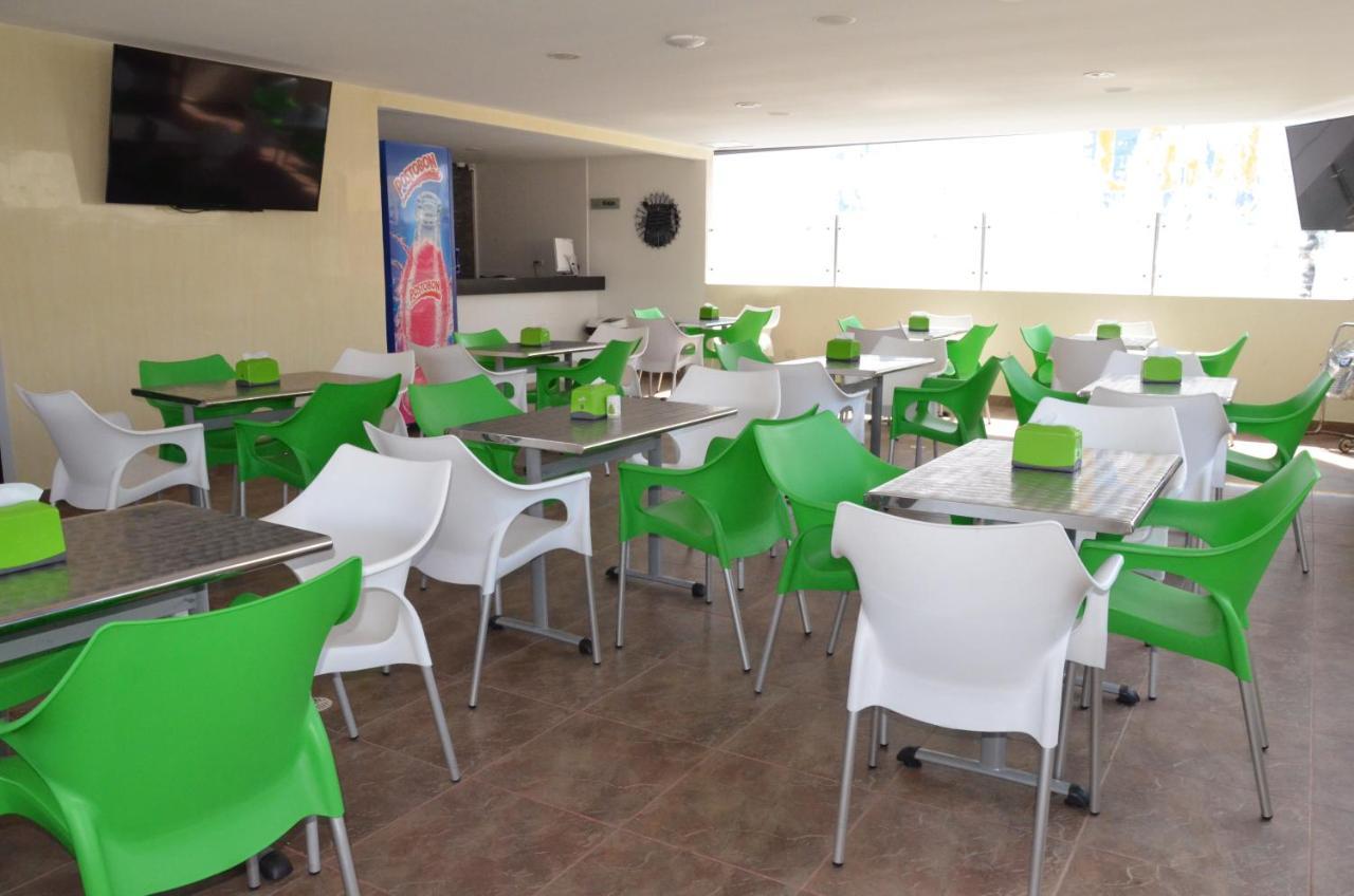 בוקארמנגה La Pera Hotel מראה חיצוני תמונה