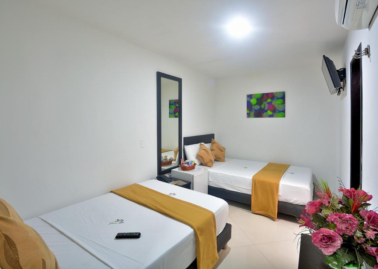 בוקארמנגה La Pera Hotel מראה חיצוני תמונה