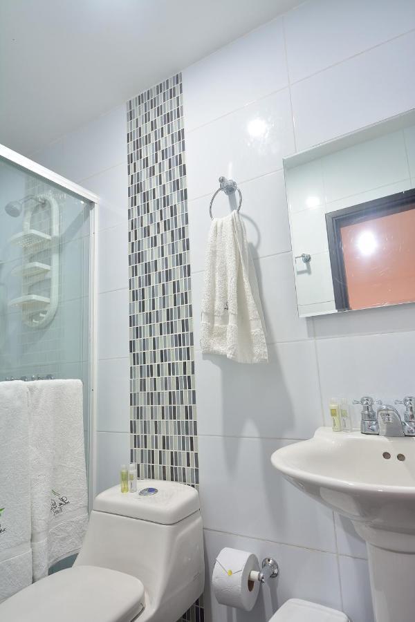 בוקארמנגה La Pera Hotel מראה חיצוני תמונה